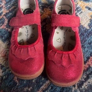 Livie & Luca Girls Size 12 Ruche Classic MaryJane Color: Red Shimmer